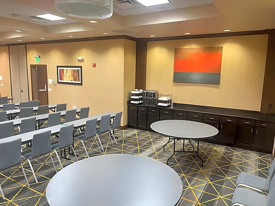Holiday Inn Jackson NW Airport Road By IHG