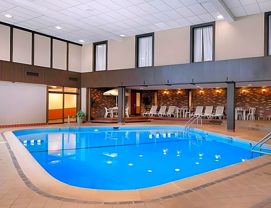 Albert Lea Inn and Suites