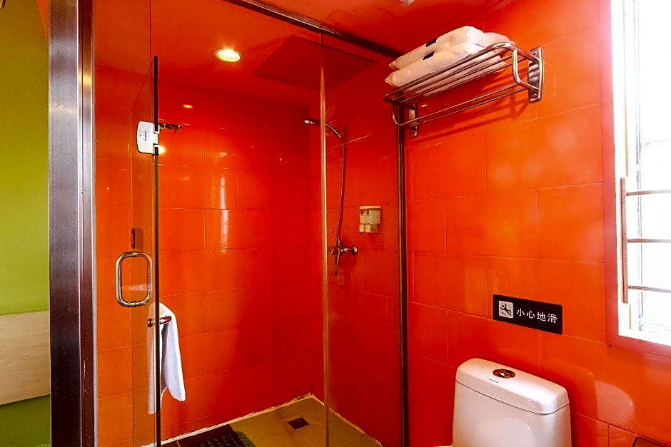 7Days Inn Guangzhou Wuyang New Town