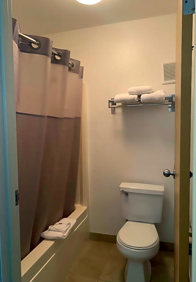 Motel 6-Yakima, WA - Downtown