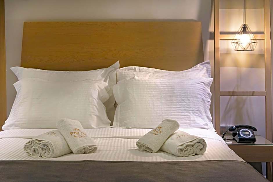 Pyrgos Hotel