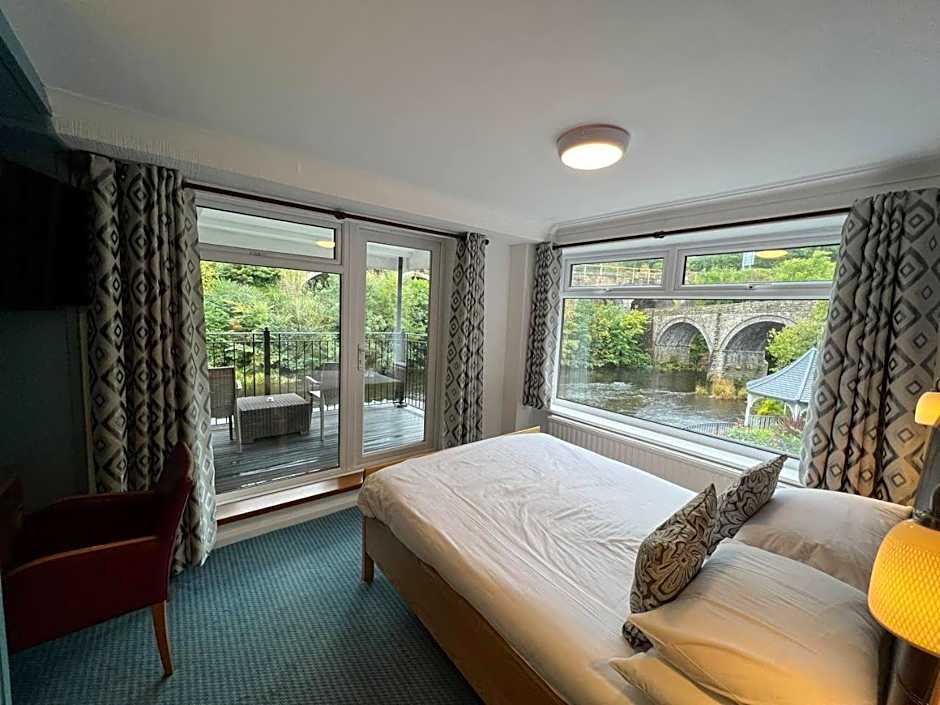 The Chainbridge Hotel