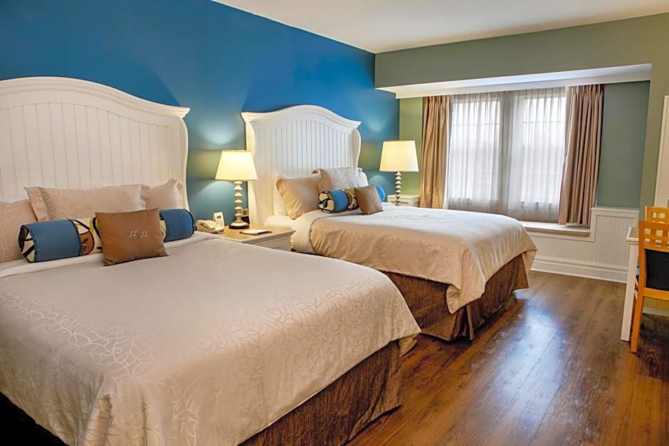 Watkins Glen Harbor Hotel