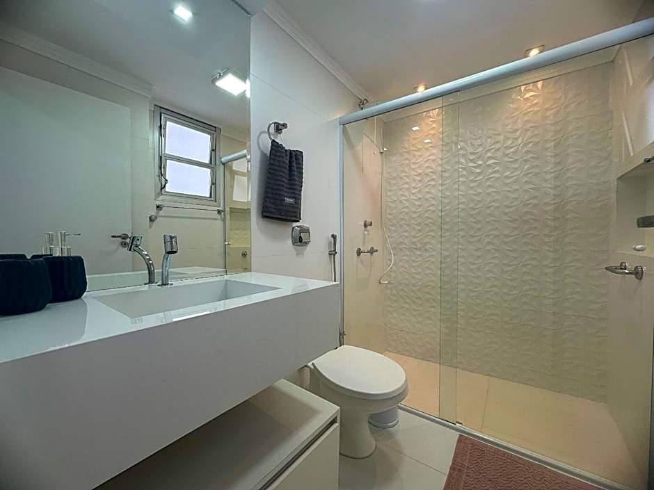 AM01- 3 Suítes | Pé na Areia | Centro | Garagem