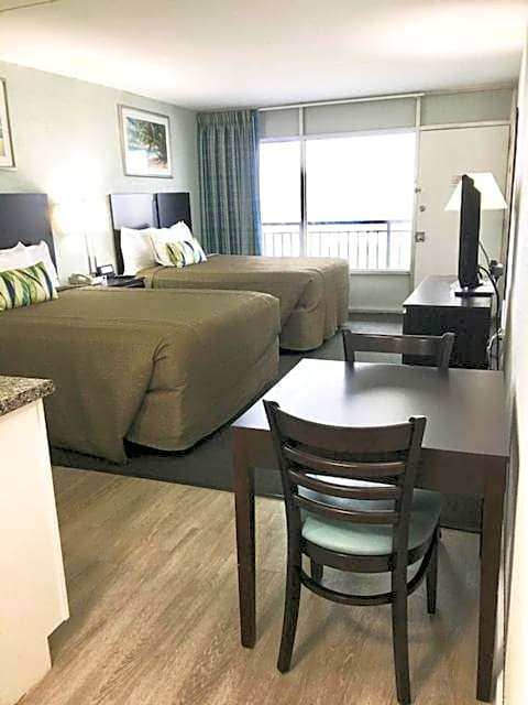Ocean Plaza Motel