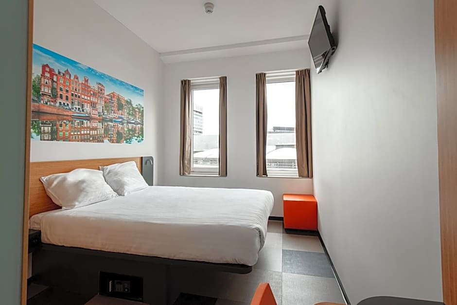 easyHotel Amsterdam Arena Boulevard
