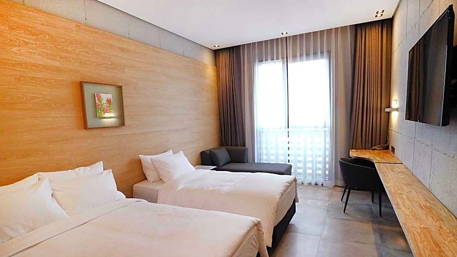 The Hong C Hotel