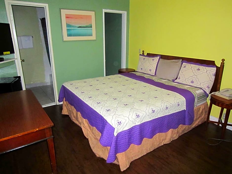 Travel Eagle Inn Motel
