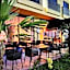 The Rest Port Hotel