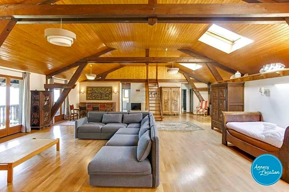 Bergerie Loft Apartment With Panoramic Lake