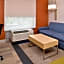 Holiday Inn Express Hotel and Suites Cincinnati - Mason By IHG