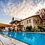Grand Vista Boutique Hotel And Spa