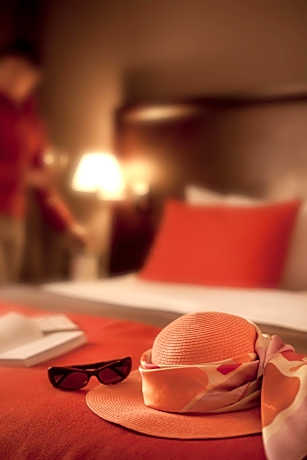 Deluxe Room with 1 King bed