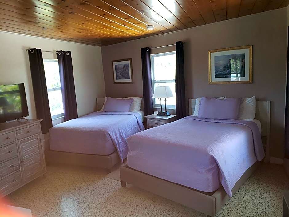 Siesta Motel