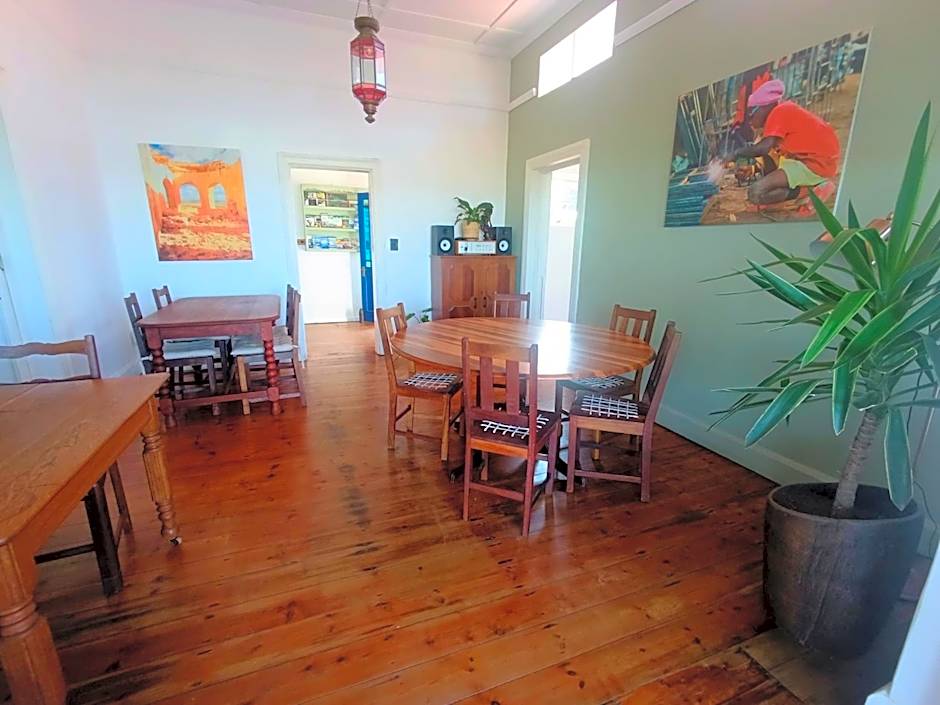 Guinea Fowl Lodge - Lagoon & Heads View B&B, Central Knysna