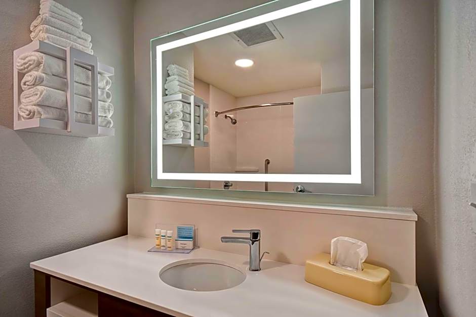 Hampton Inn By Hilton Potomac Mills/Woodbridge
