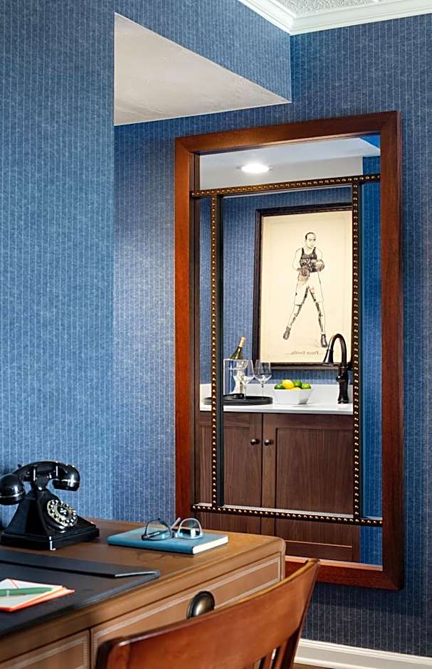 Graduate By Hilton State College