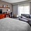 Courtyard by Marriott Newark Liberty International Airport