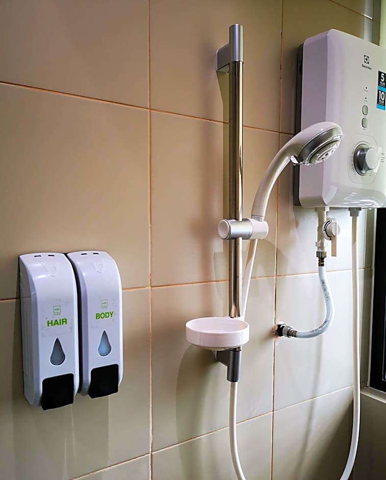 Host Assist Homestay by HA i-City