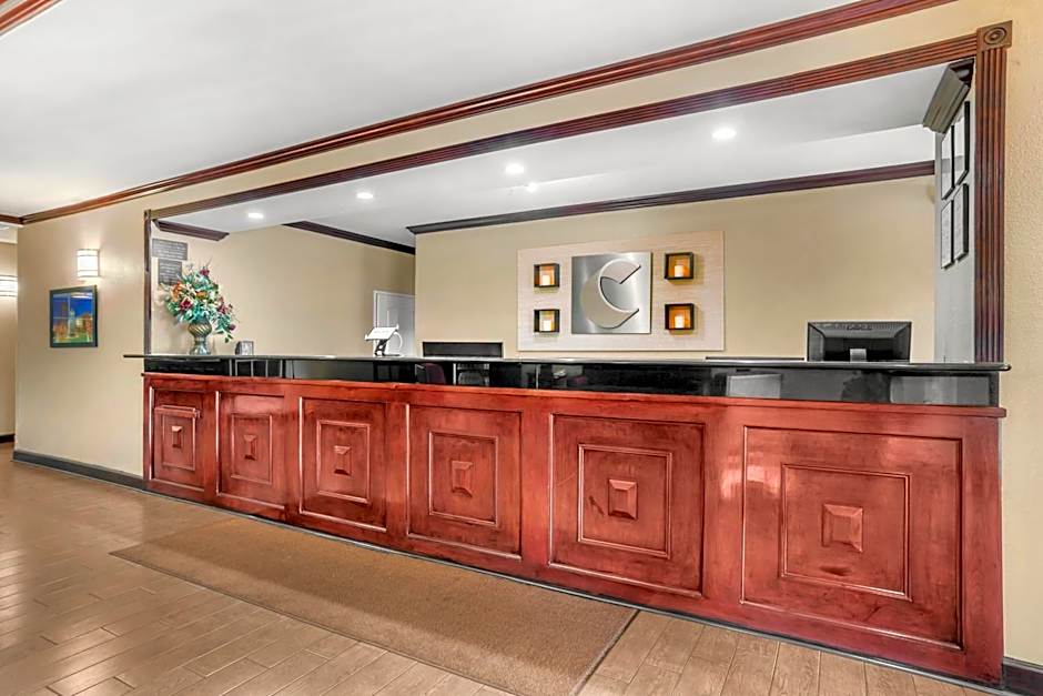 Comfort Suites Montgomery East Monticello Dr.