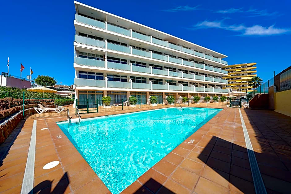 Apartamentos Strelitzias