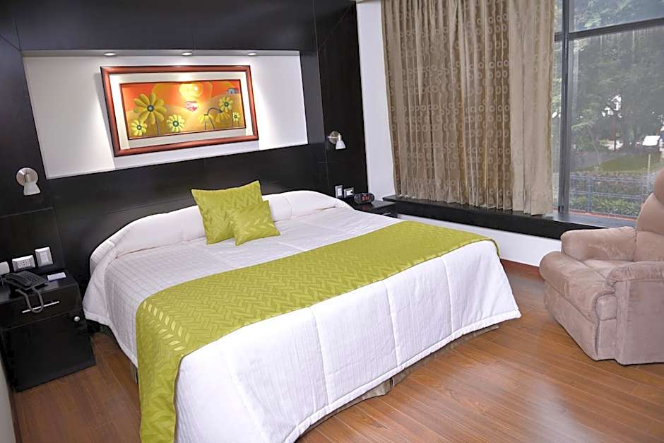 Photo 1 of 10 of Superior Single Room