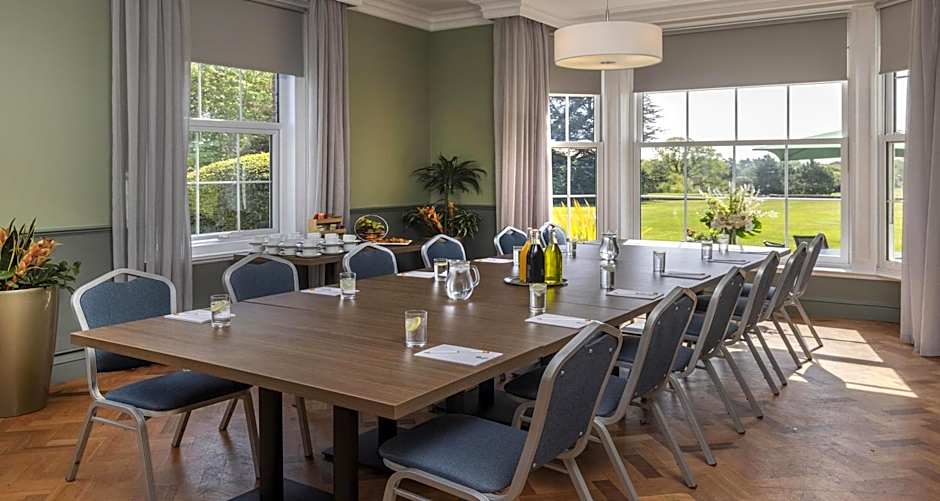 Best Western Plus Kenwick Park Hotel