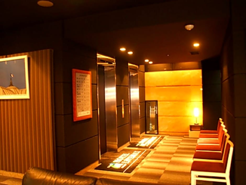 Hotel Livemax Hiratsuka Ekimae