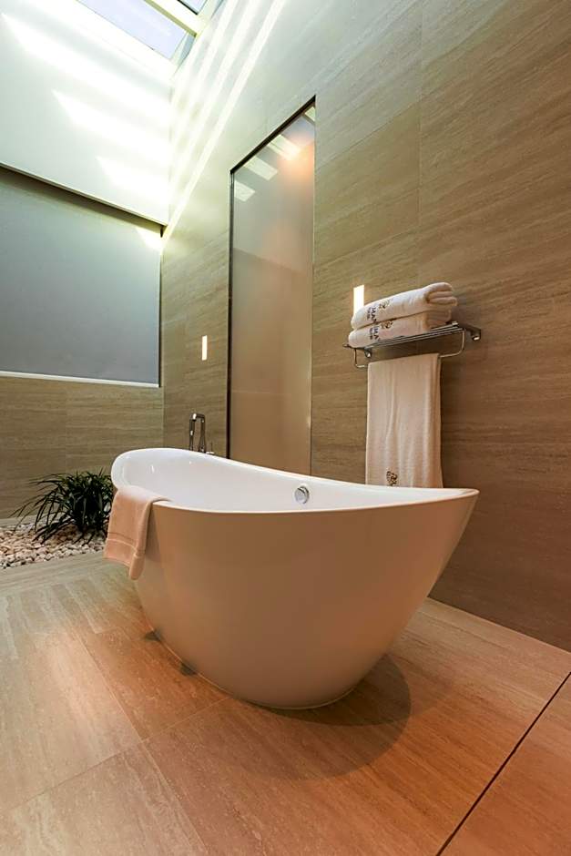 Dusit Ajman Resort & Villas