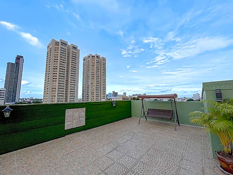 United Residence Ekamai Bangkok