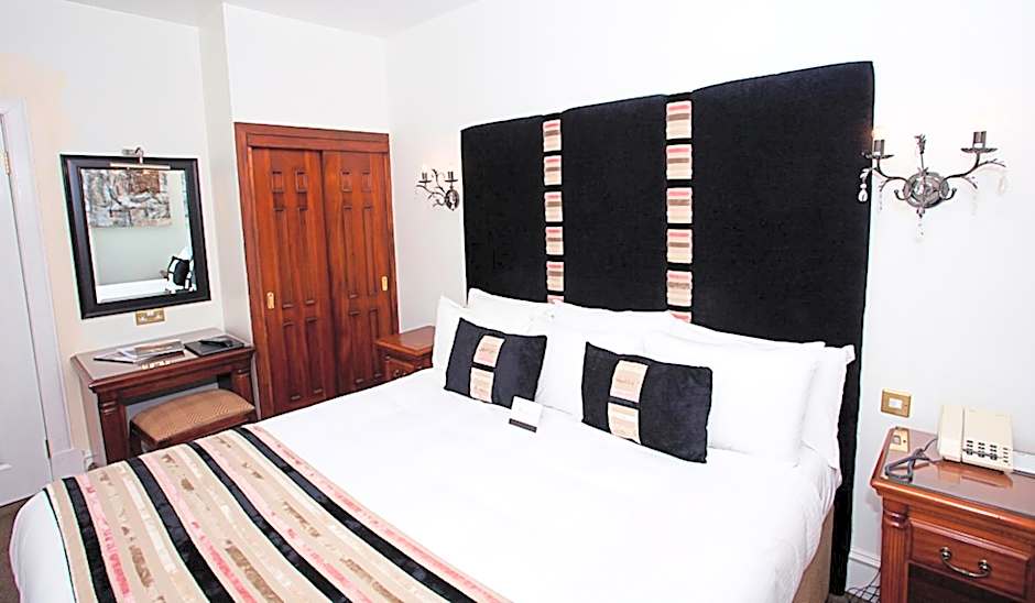 Aberdeen Douglas Hotel