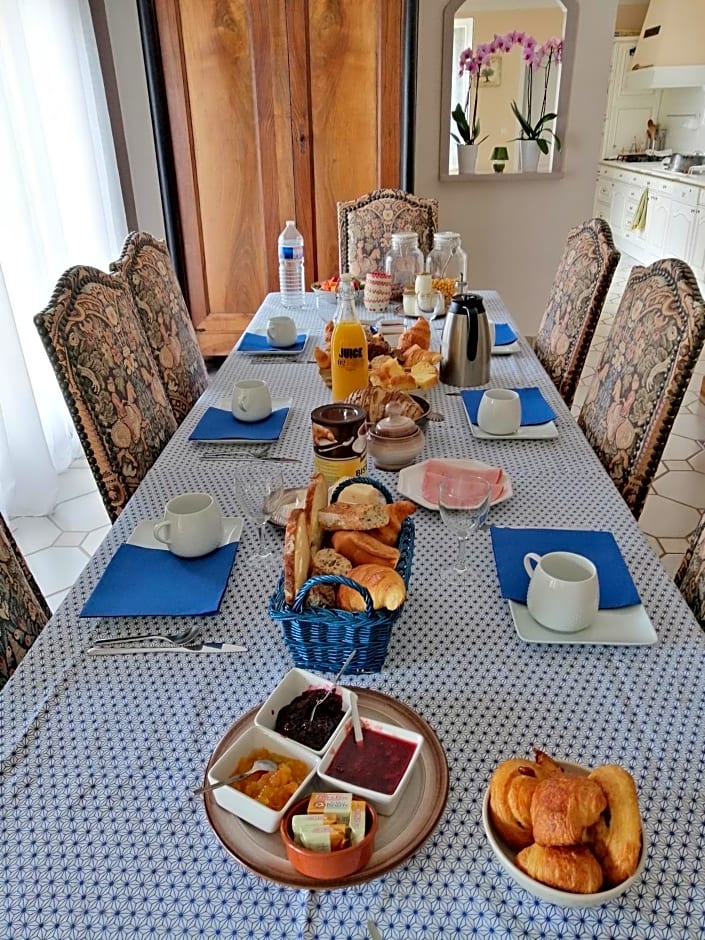 Chambre et table d'hôtes Villa Pomponette
