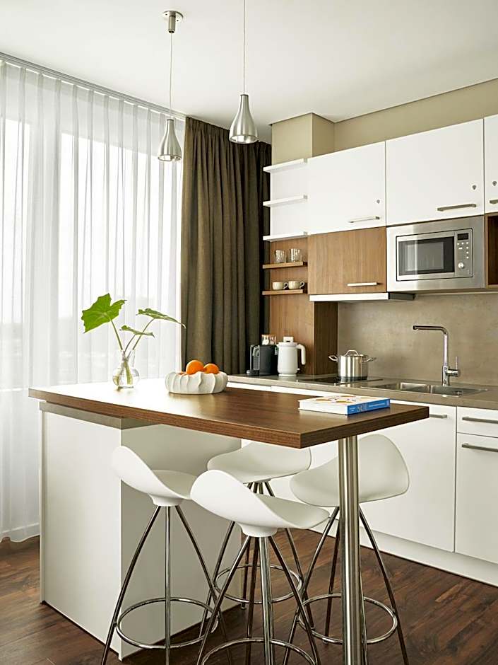 Numa Hamburg Fore