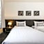 24 Inn at BTS Phrom Phong