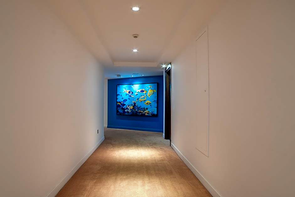 Arkin Palm Beach Hotel