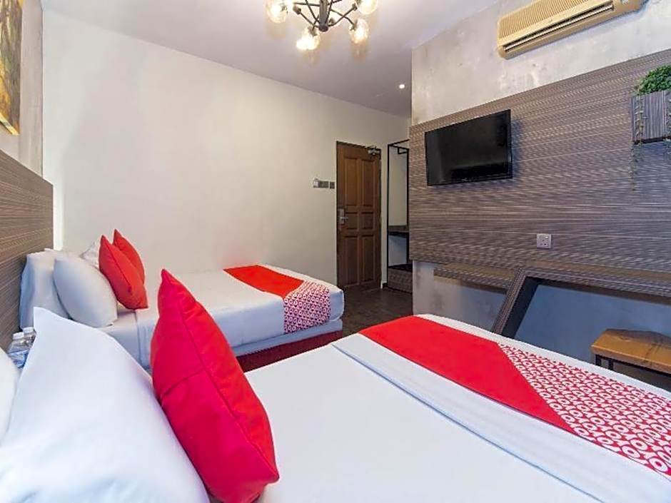 Raintree Boutique Hotel