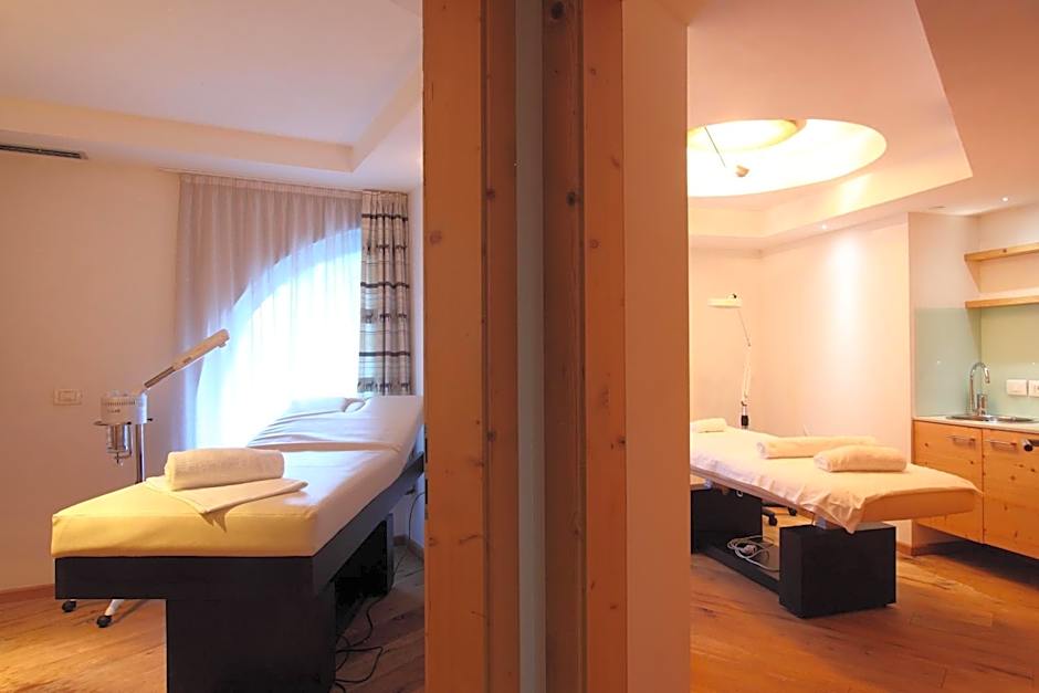 Hotel Fanes Suite & Spa