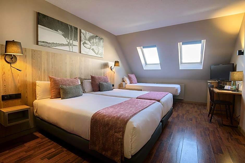 Hotel Grand Pas by Nexta