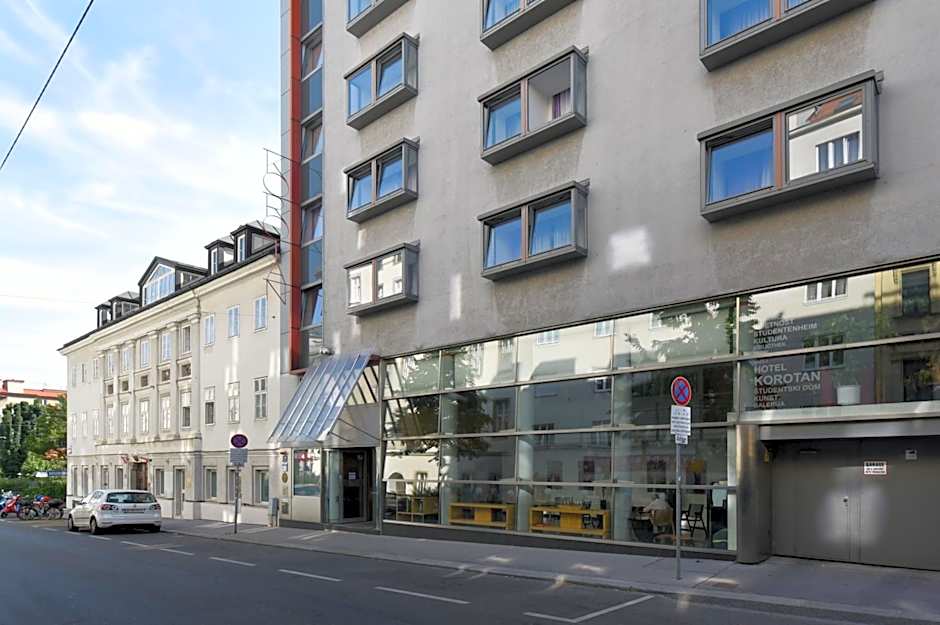 Hotel Korotan