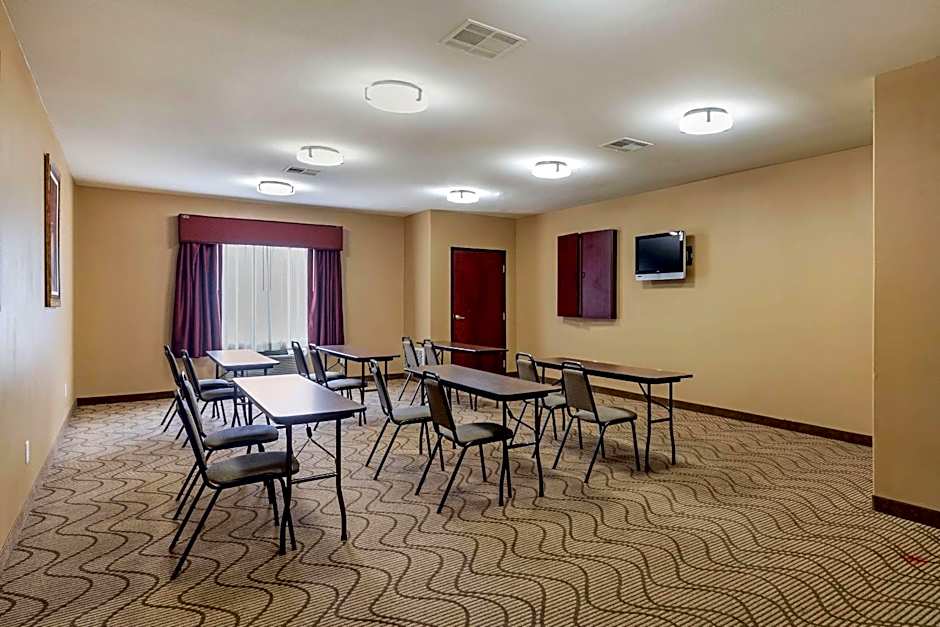 Comfort Suites Ennis