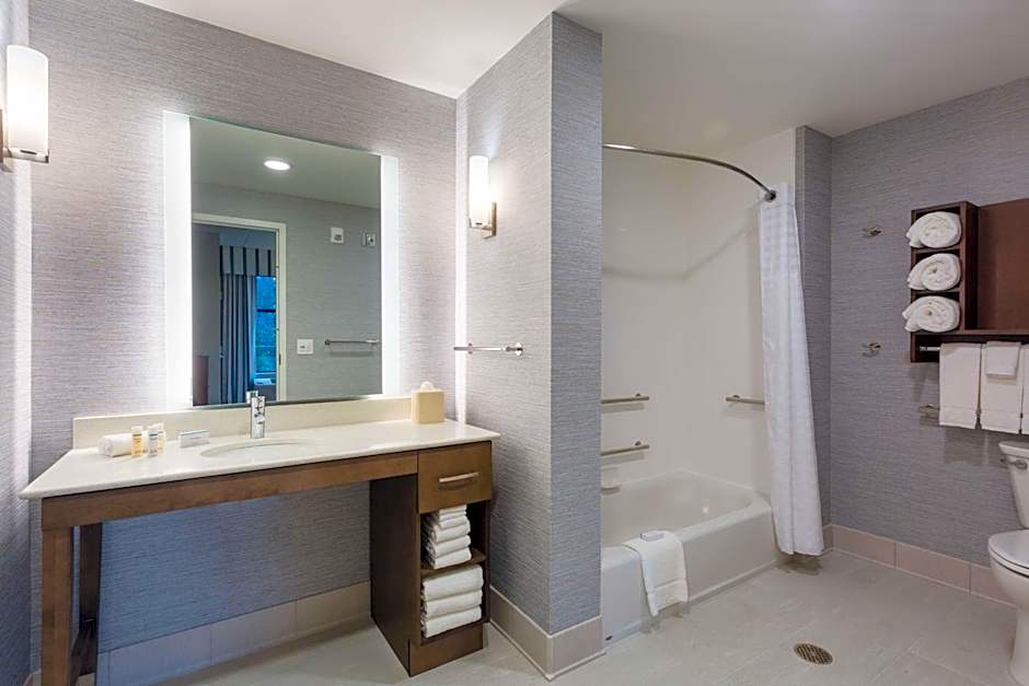 Homewood Suites by Hilton Reston