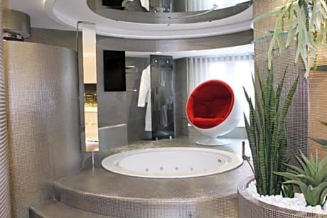 DOMUS Grand Hotel