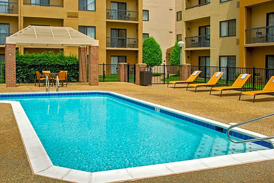Courtyard by Marriott Williamsburg Busch Gardens Area