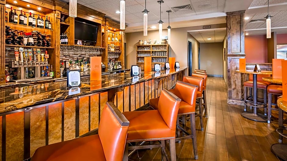 Best Western Premier Ivy Inn & Suites