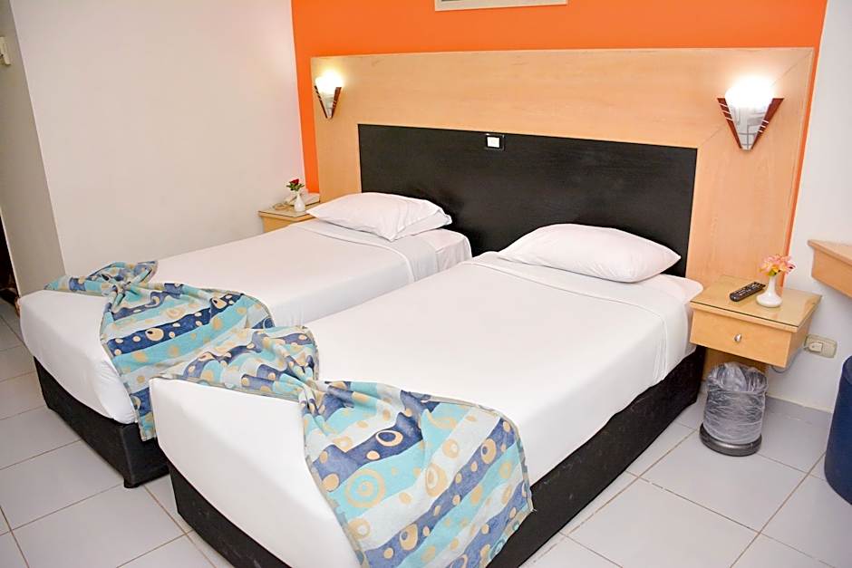 Aracan Pyramids Hotel