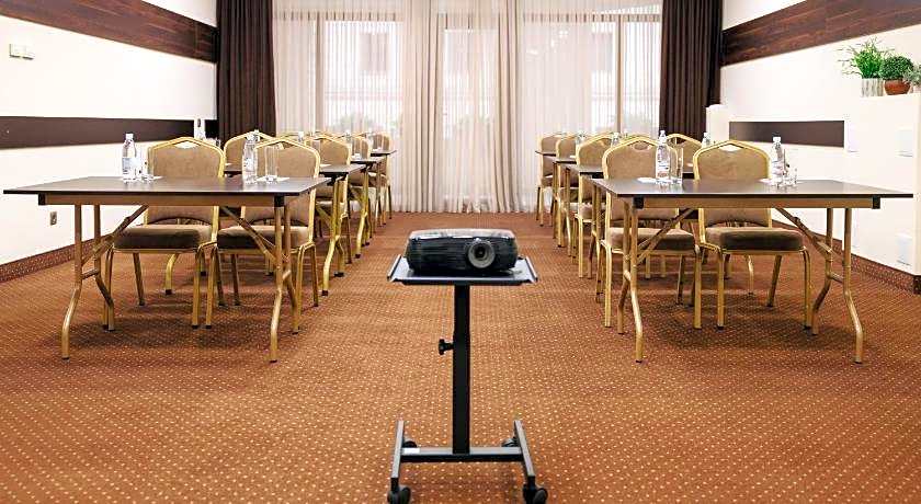 Paris Hotel Yerevan