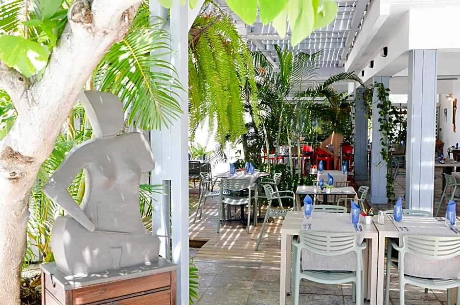 Hôtel Le Grand Bleu