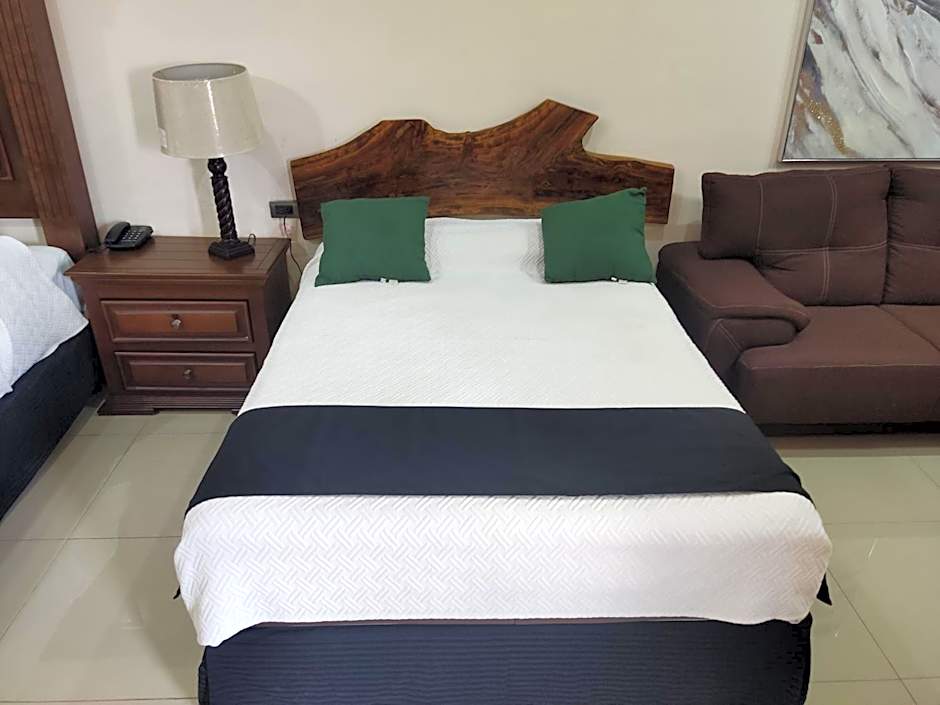 Hotel Posada Santa Fe Sabinas