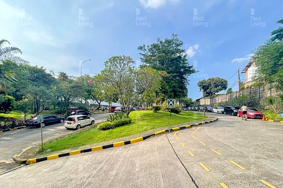 RedLiving Apartemen Kebagusan City - Nuna Rooms