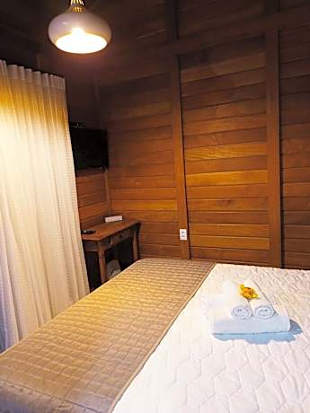 Suite with Mountain View